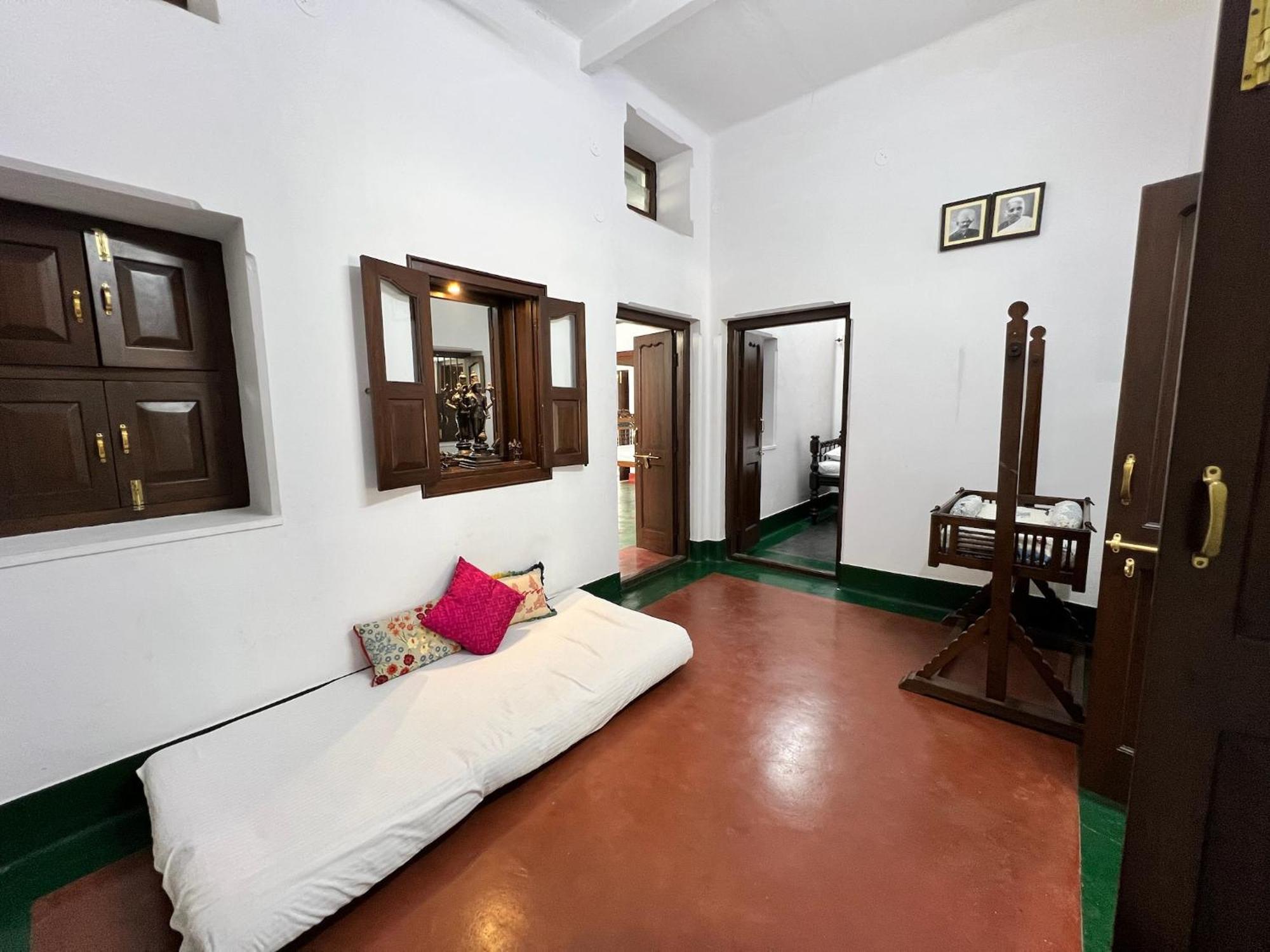 Laxmi Nivas 1949 Bed & Breakfast Secundurabad Екстериор снимка