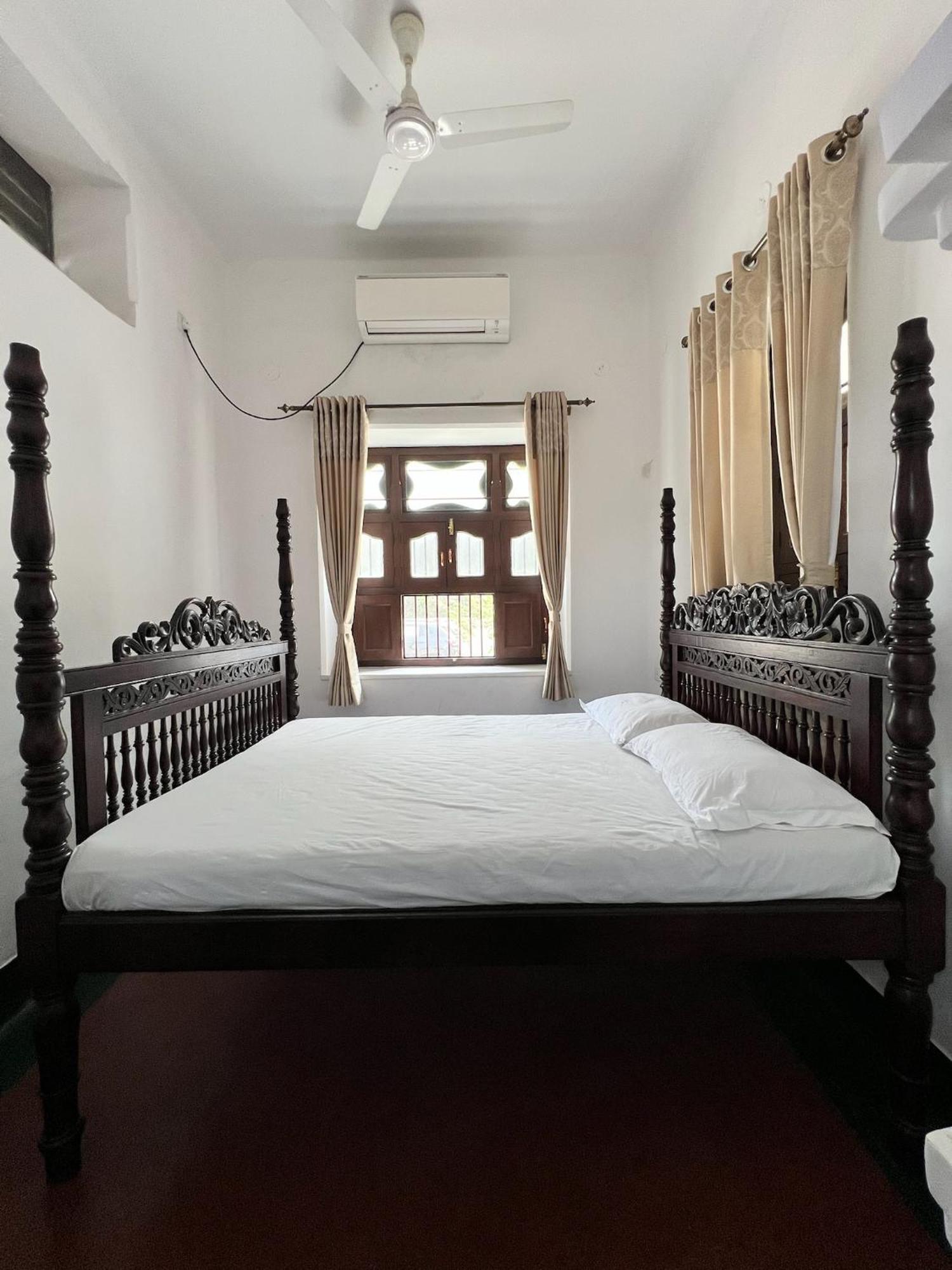 Laxmi Nivas 1949 Bed & Breakfast Secundurabad Екстериор снимка