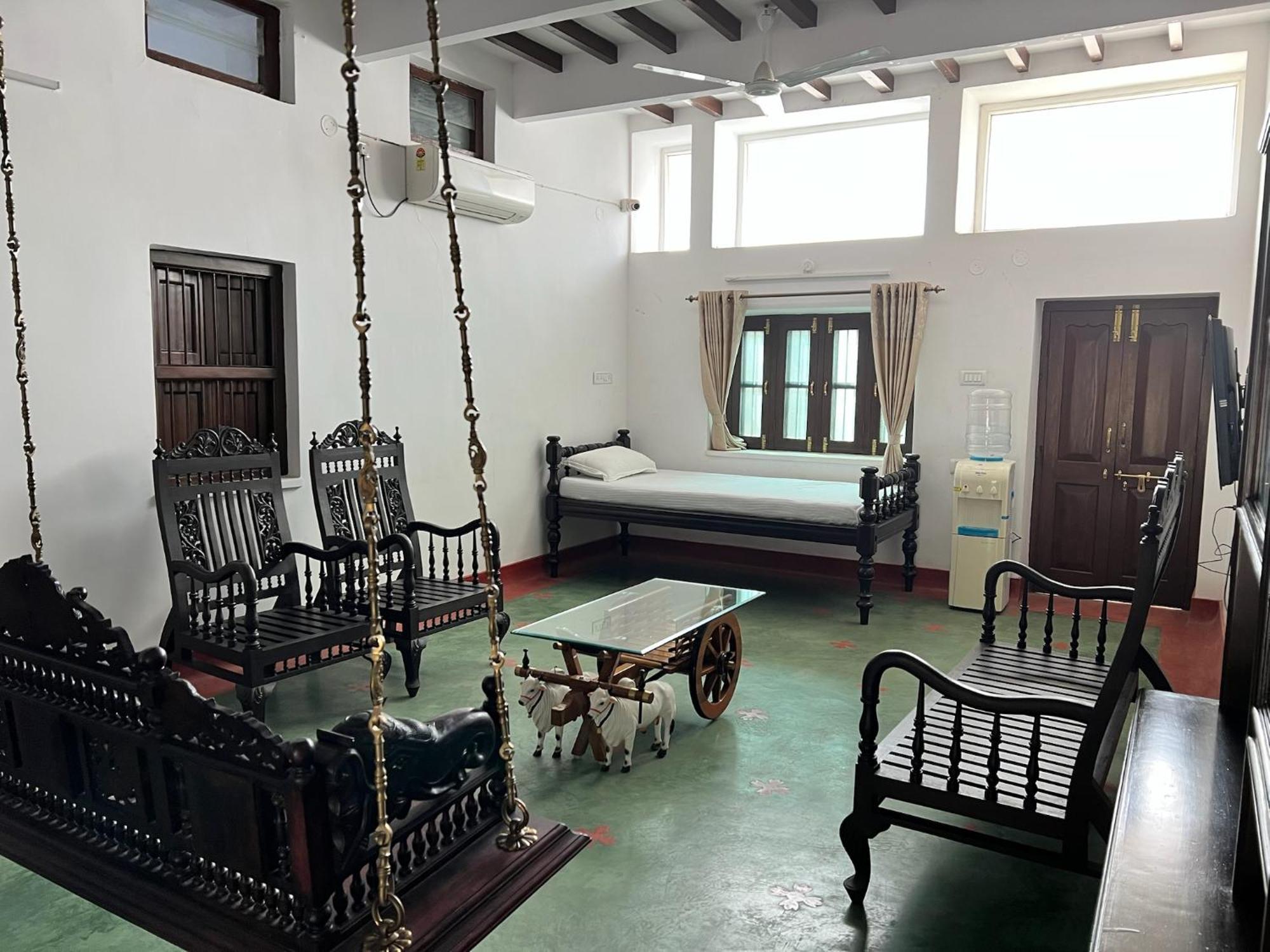 Laxmi Nivas 1949 Bed & Breakfast Secundurabad Екстериор снимка